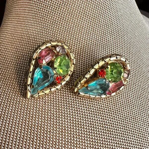 Vintage Weiss Clip multicolored pink baby blue Rhinestone earrings